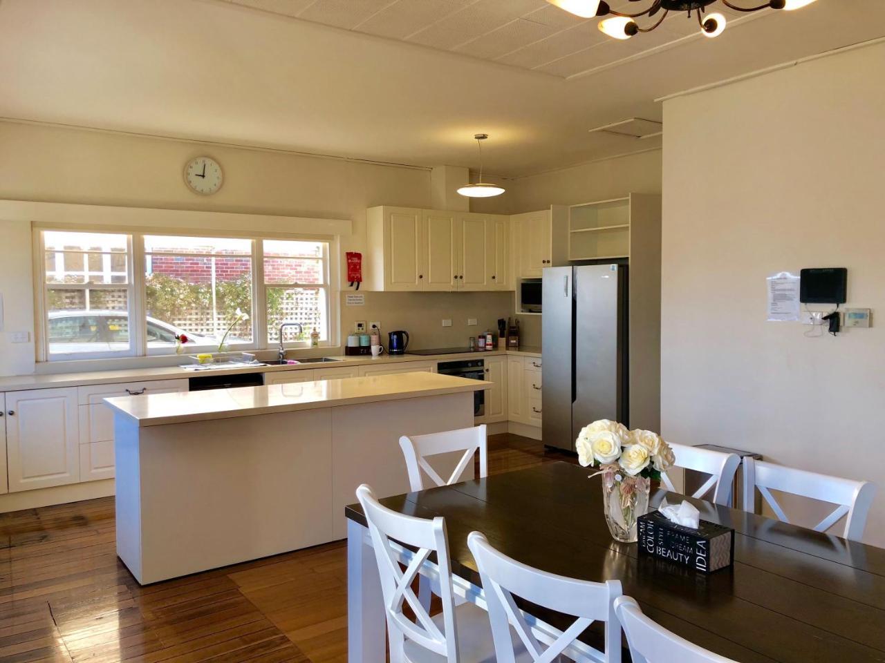 Riverbank Villa Devonport Ngoại thất bức ảnh